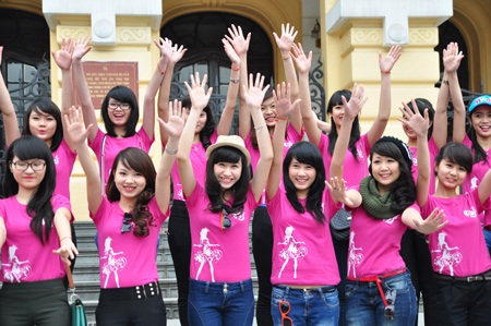 Nữ sinh Hà thành duyên dáng đạp xe vì môi trường - 8 Nữ sinh Hà thành duyên dáng đạp xe vì môi trường