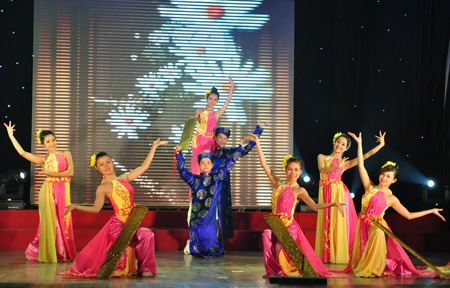 Ca sỹ Ngọc Anh, Ngọc Khuê xinh tươi tri ân trường xưa - 11 Ca sỹ Ngọc Anh, Ngọc Khuê xinh tươi tri ân trường xưa