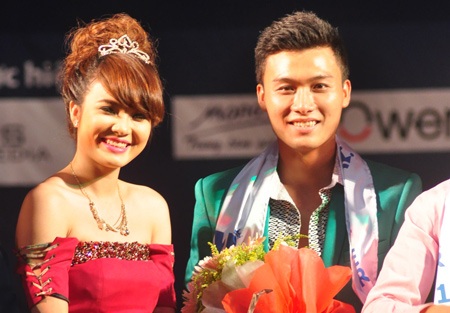 Em gái Công Vinh “già đanh” bên cạnh Mister Hà Nội