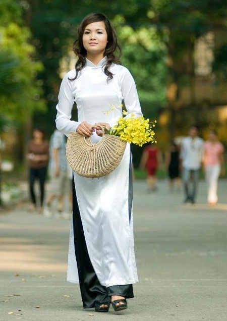 Ngắm nhìn 10 gương mặt nữ sinh báo chí tài sắc