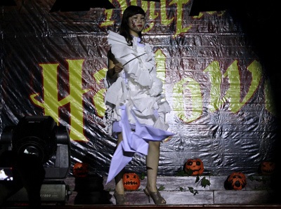 Halloween rùng rợn nhưng sâu sắc của SV trường Báo - 5 Phương Anh