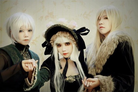 Những bộ cosplay ấn tượng của giới trẻ Hà thành - 6 Nhóm Black Star với cosplay Tsugiri, Myoubi và Ryouko (Alichino)