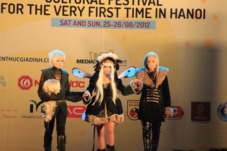 Đoạt giải Nhất cosplay nhờ vào vai “con ma hài hước” - 8 Đội Avengers.