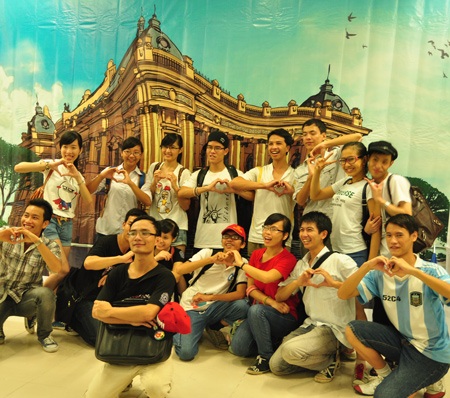 Bạn trẻ Hà thành say sưa nhảy flashmob “gắn kết yêu thương” - 12 Vũ Phong