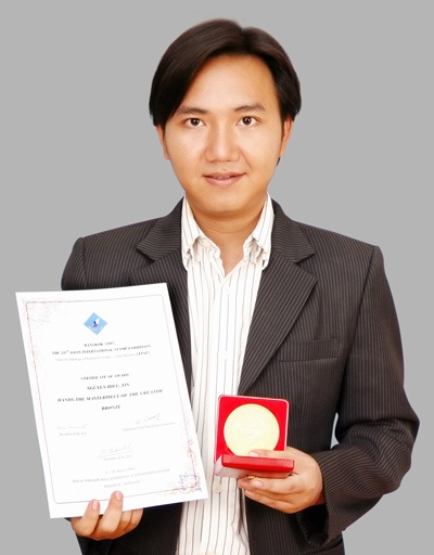 Ông đồ 8X và lối thư pháp Việt “tự hoạ” độc tôn - 1 Lĩnh ấn người tiên phong nghiên cứu thư pháp Việt