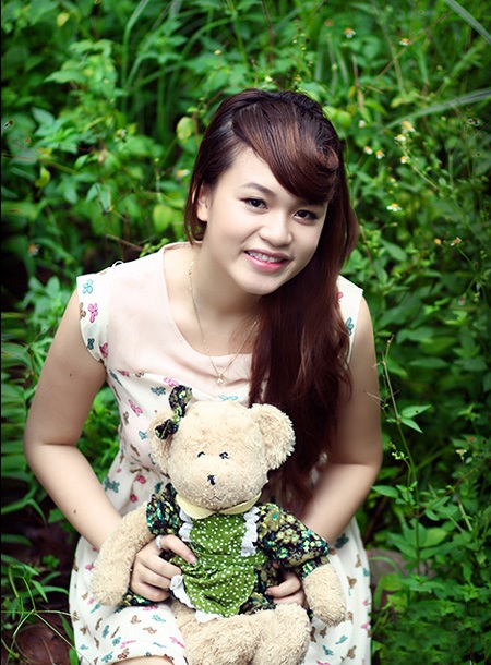 Ngắm thiếu nữ thành Vinh xinh tươi khoe dáng - 13 Nguyễn Khánh Huyền
