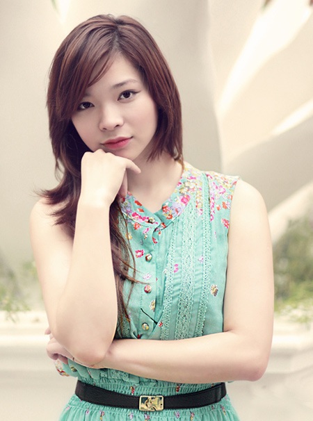 Thiếu nữ thành Vinh khoe sắc rạng ngời - 7 Nguyễn Huyền Trang