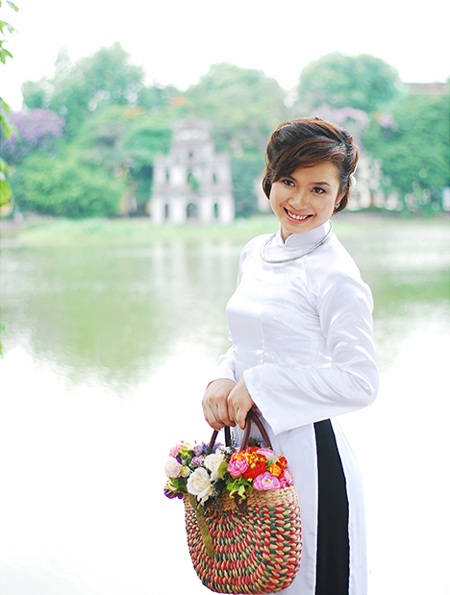 Ngắm thiếu nữ thành Vinh xinh tươi khoe dáng - 4 Lê Thị Ngọc