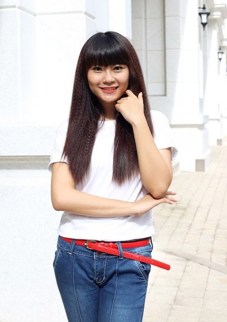 Ngắm nét yêu kiều nổi trội của nữ sinh trường Hàng không VN - 5 Phạm Huỳnh Xuân Khánh (Ngành: Quản trị Kinh doanh, ngày sinh: 27/01/1993)