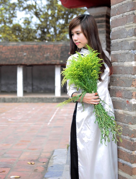 Nhà văn 9X và cuốn sách của những nụ hôn - 1 Nhà văn 9X và cuốn sách của những nụ hôn