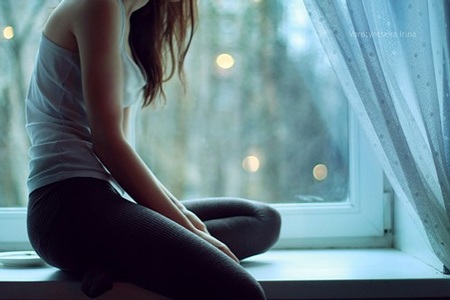 "Núi đôi" quá khổ có liên quan tới “não nhỏ”? - 1 Các bạn gái đừng quá lo lắng khi kích cỡ vòng một bất bình thường trong giai đoạn dậy thì.
