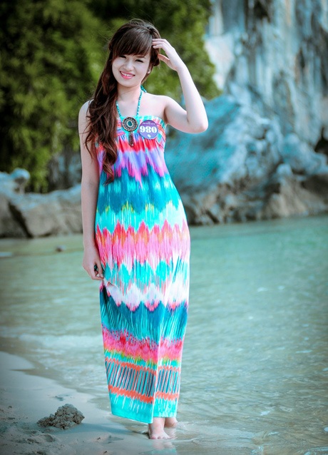 Nữ sinh Phương Đông khoe dáng ngọc trước biển - 12 Vũ Phong