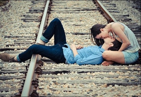 Mình yêu lại từ đầu, anh nhé?