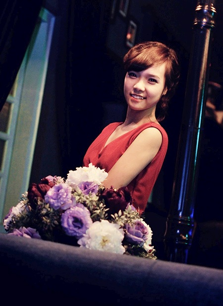 Nụ cười “răng khểnh” cực yêu của Miss Teen Thanh Hương - 12 Vũ Phong