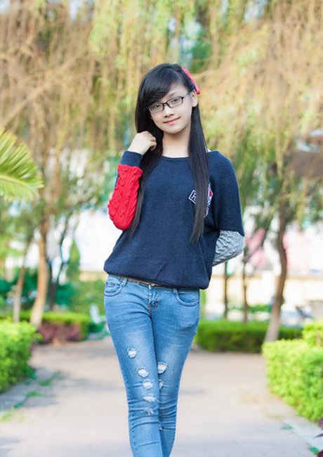 Vẻ đẹp "trong veo" của hoa khôi tuổi teen Thái Nguyên - 8 Vẻ đẹp không son phấn của hoa khôi Thái Nguyên 2012