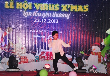 Sinh viên trổ tài nhảy Michael Jackson điệu nghệ - 6 Màn trình diễn nhảy Michael Jackson của Nguyễn Quách Hưng