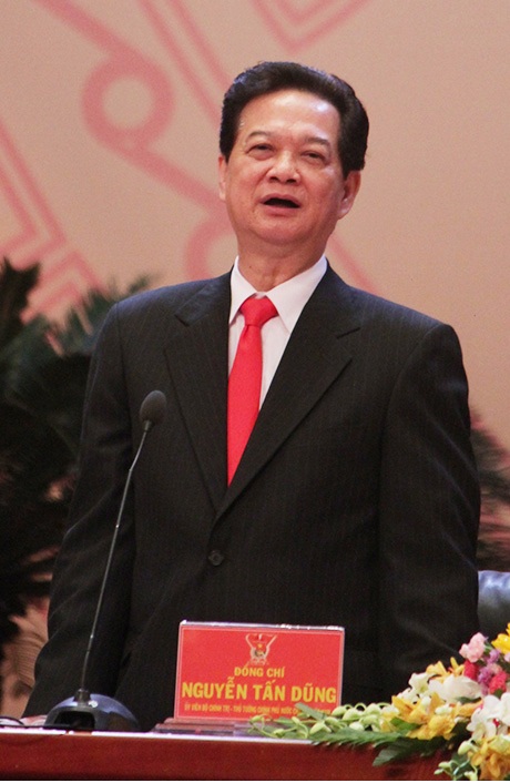 Thủ tướng Nguyễn Tấn Dũng: “Đất nước ta thiếu cả thầy lẫn thợ” - 2 Đất nước ta “thiếu cả thầy lẫn thợ”