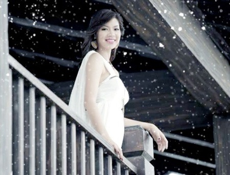Nữ sinh “chân dài” bật mí món quà Giáng sinh - 6 Vân Quỳnh - Á khôi 2 Imiss 2012