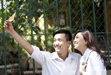 Những cặp đôi đáng yêu trường cấp 3 Marie Curie (P2) - 3 Minh Vi