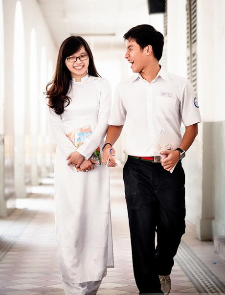 Những cặp đôi đáng yêu trường cấp 3 Marie Curie (P2) - 2 Minh Vi