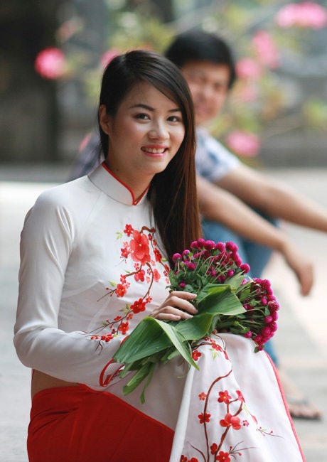Ngắm nữ sinh Sư phạm rạng ngời khoe sắc - 12 Đỗ Thu Hà - SBD 19