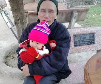 Kỳ bí lời nguyền trai gái hai làng không được kết duyên - 2 Cụ Nguyễn Văn Định ở Dục Tú kể lại tích xưa.