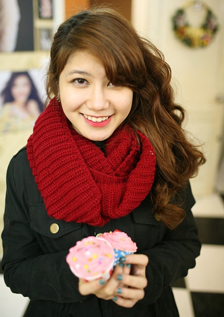 An Japan tỏ ra thích bánh kem không kém gì Hà Min và Linh Sugar