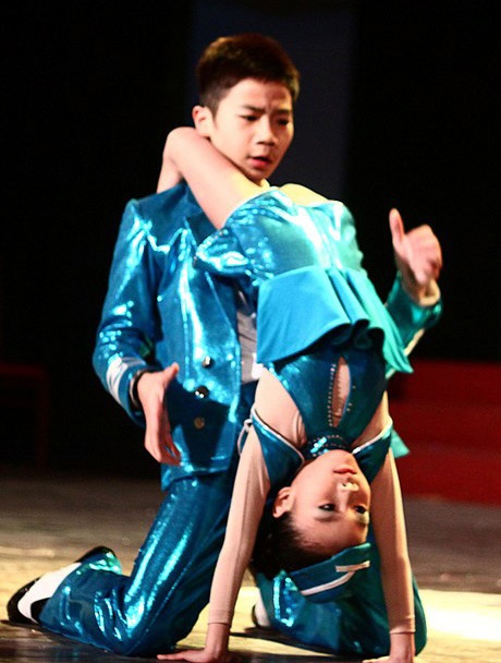 Đăng Quân ngày càng trưởng thành trong những bước nhảy