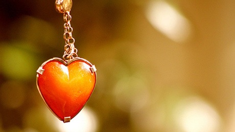 Hẹn “người trong mộng” một lần rồi lặn mất tăm… - 1 Có phải chỉ vì em không long lanh như anh tưởng mà anh lạnh nhạt với em?