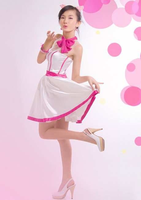 “Mỹ nữ” dancesport 9X - Khổ luyện để thành tài - 5 Hoàng Dung