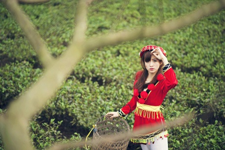 Thiếu nữ khoe sắc giữa hương xuân Tây Bắc - 13 Theo