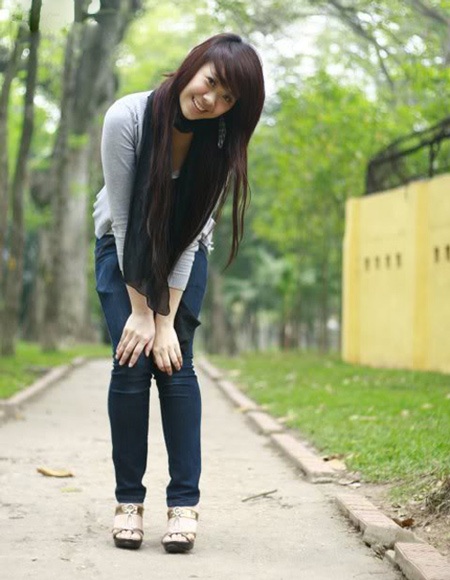 Ngắm những nữ sinh đẹp nhất ĐH Bách khoa - 5 Kim Hương nữ tính, xinh xắn