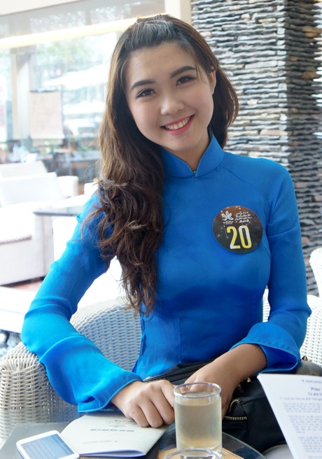 Miss Teen Diễm Trang thử sức làm “Đại sứ cà phê” - 18 Vũ Phong