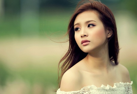 Gặp gỡ nữ sinh người mẫu học giỏi Sài thành - 3 Liên bắt đầu nghiệp người mẫu từ bao giờ