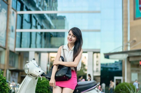 Hoa khôi Hằng Nga: Không ngại tỏ tình trước - 7 Hoàng Dung