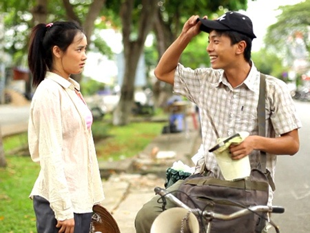Ai mới là tác giả đích thực của “Xin lỗi! Anh chỉ là thằng bán bánh giò”? - 2 Xin lỗi! Anh chỉ là thằng bán bánh giò đang gây sốt