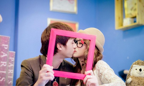 Giới trẻ háo hức đón "Valentine trắng" 14/3 - 3 Giới trẻ háo hức đón Valentine trắng 14/3