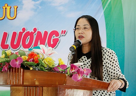 Bí thư Thành đoàn Hà Nội Nguyễn Thị Ngà chia sẻ mục đích chương trình Thắp sáng ước mơ hoàn lương