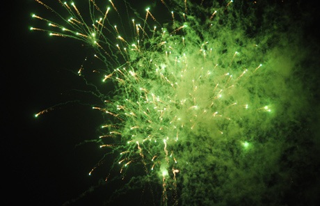 Mãn nhãn màn pháo hoa khai mạc tuần lễ VHDL Vĩnh Phúc - 14 Lê Trường