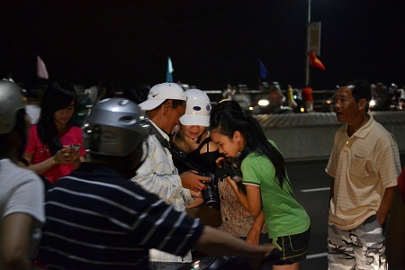 Giới trẻ Đà Nẵng “mê mệt” vẻ đẹp của 2 cây cầu mới - 8 Xem lại những khoảnh khắc vui nhộn cùng gia đình