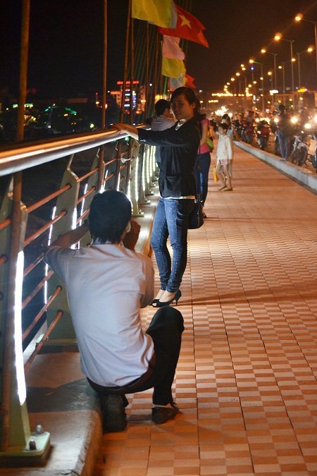 Giới trẻ Đà Nẵng “mê mệt” vẻ đẹp của 2 cây cầu mới - 5 Đáp ứng đúng sở thích chụp ảnh của các bạn