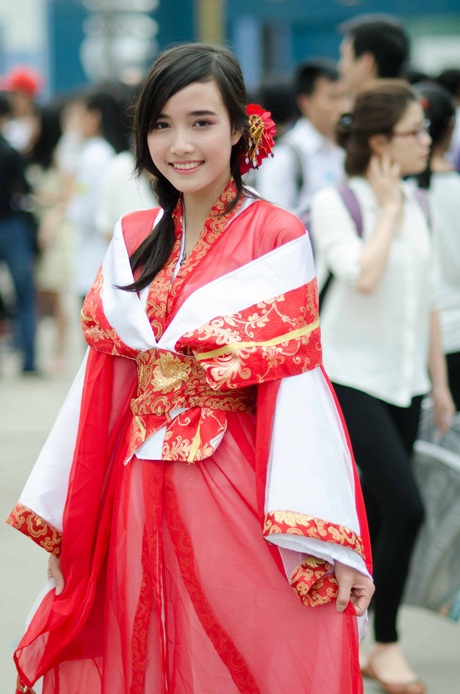 Giới trẻ Hà thành hóa thân độc đáo tại lễ hội Cosplay - 2 Hoàng Dung