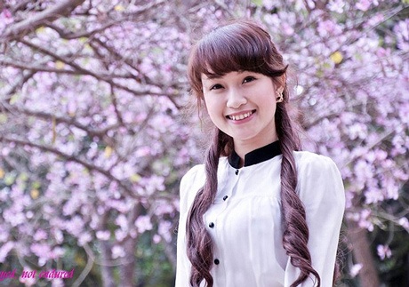 Vẻ đẹp hút hồn của hoa khôi sinh viên Việt tại Đài Loan - 12 Cô bạn được đánh giá cao bởi gương mặt xinh xắn, nụ cười rạng rỡ