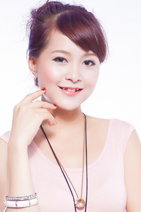 Bí quyết hóa thành cô gái quyến rũ với váy maxim năng động - 1 Bí quyết hóa thành cô gái quyến rũ với váy maxim năng động