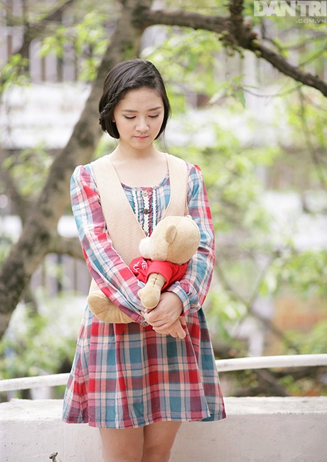 Gặp Hoa khôi tuổi 16 học giỏi cùng lúc hai trường chuyên - 8 Mai Châm