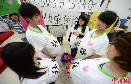 Sau những phút đầu hào hứng