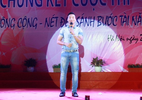 Lộ diện Hoa khôi và Hoa vương ĐH Y tế công cộng - 2 Cặp đôi Hoa khôi và Hoa vương ĐH Y tế công cộng