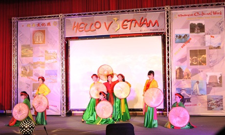 Tưng bừng đêm diễn “Hello Việt Nam” tại Đài Loan của DHS Việt - 1 Tưng bừng đêm diễn “Hello Việt Nam” tại Đài Loan của DHS Việt