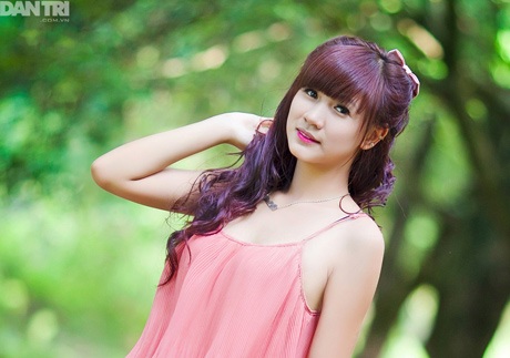 Nữ sinh trong veo, xinh xắn trong “Cổ tích vườn chiều” - 3 Hoàng Dung