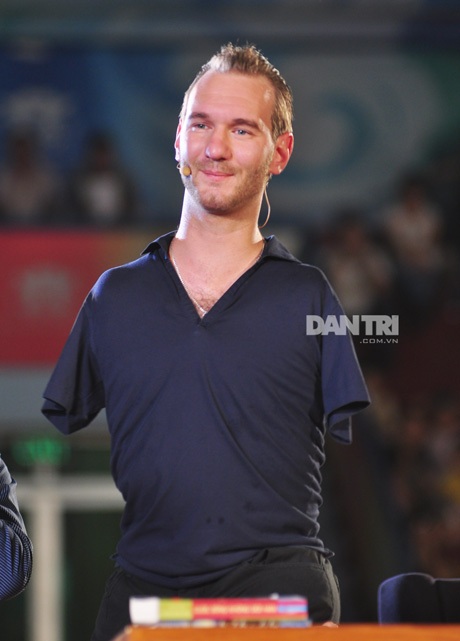 Nhưng câu chuyện thủa nhỏ của chính anh khiến nhiều người cảm phục